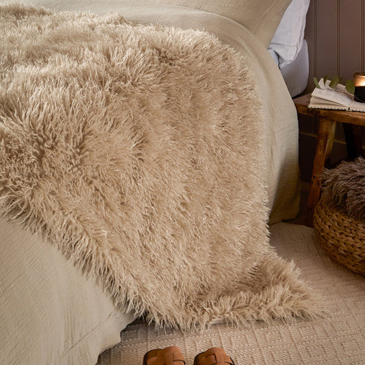 Rowan Faux Fur Throw Natural